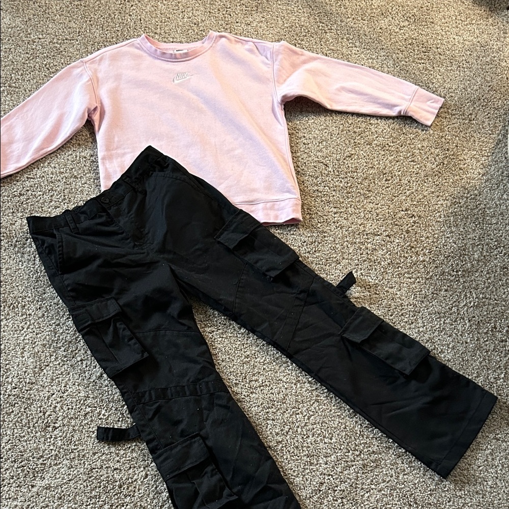Nike Light Pink Top and Black Cargo Pants